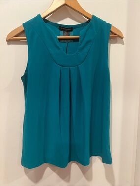 Susan Lawrence Teal Sleeveless Pleated Camisole